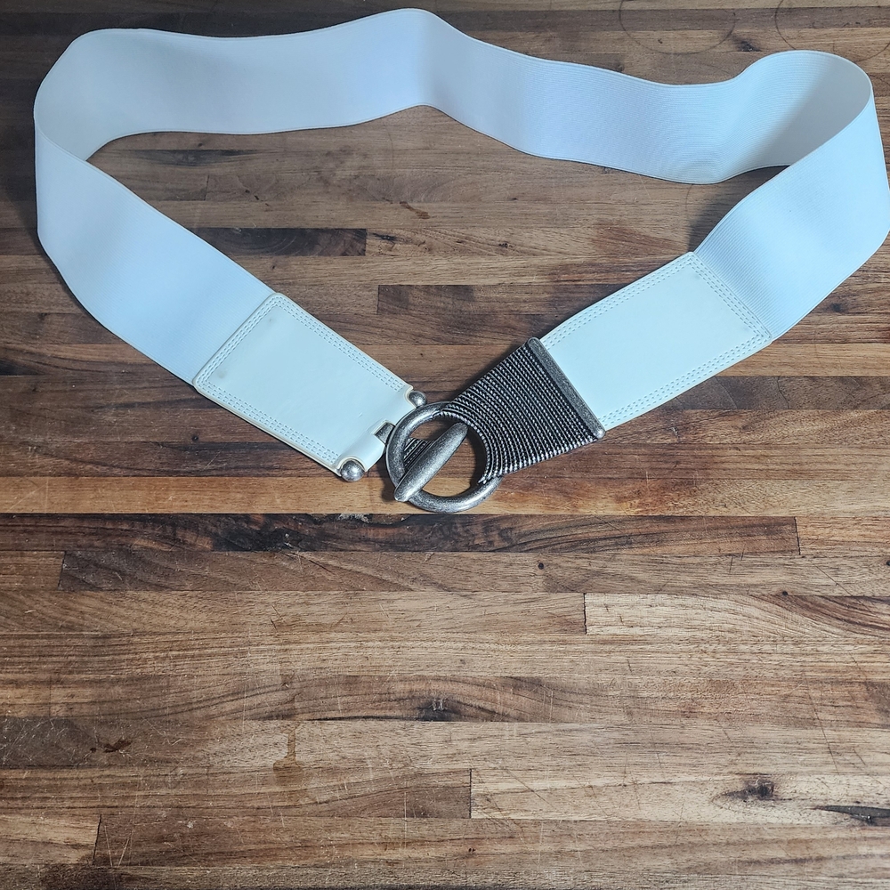 Elegant White Belt with Silver Buckle